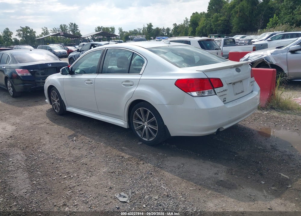 2014 SUBARU LEGACY 2.5 I SPORT VIN: 4S3BMBJ64E3012248