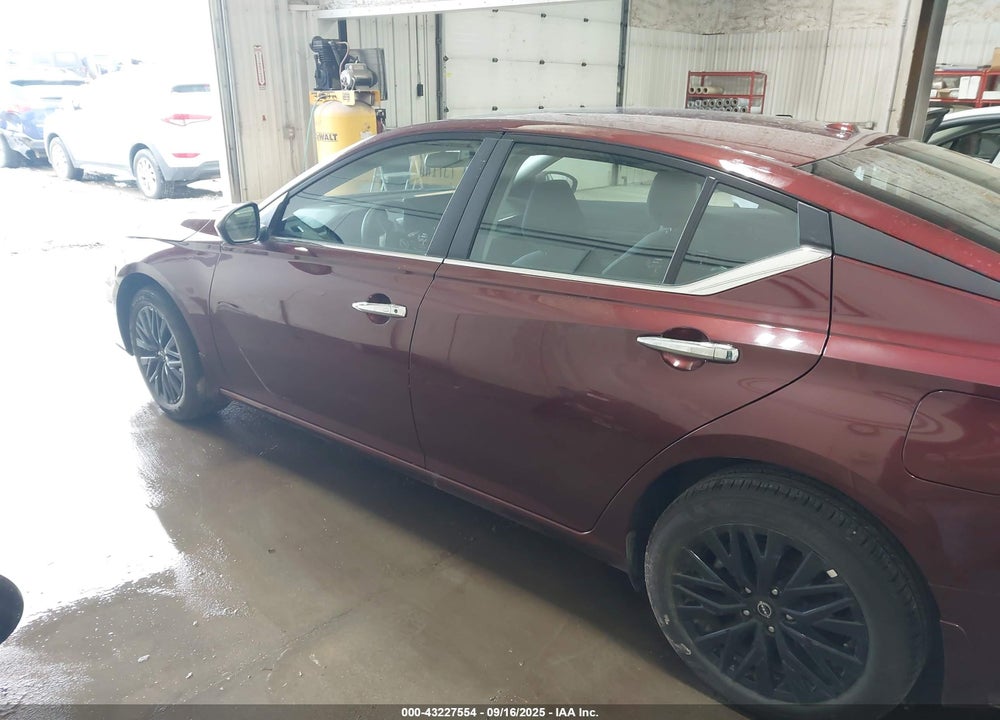 2025 NISSAN ALTIMA VIN: 1N4BL4DWXSN375315