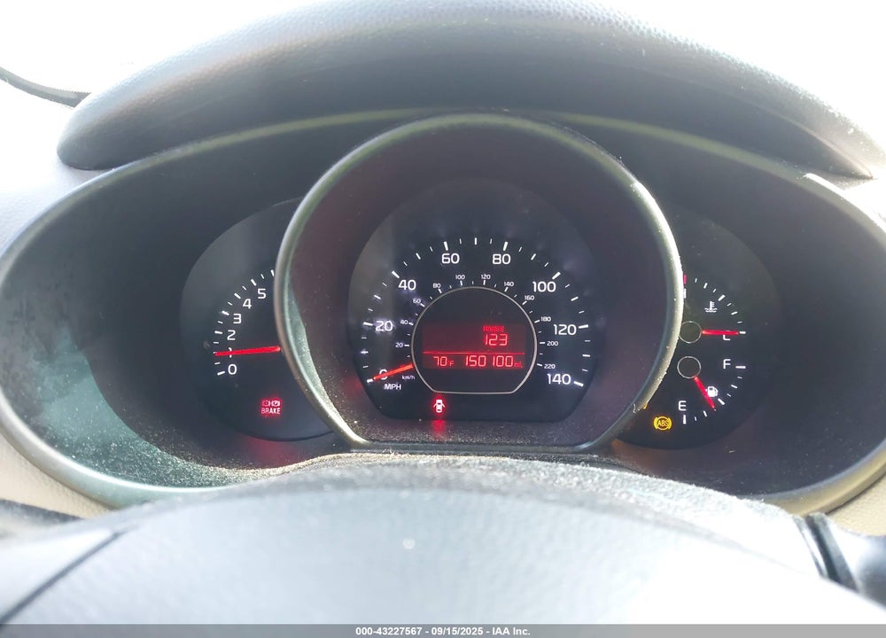 2014 KIA SOUL VIN: KNDJN2A21E7011671