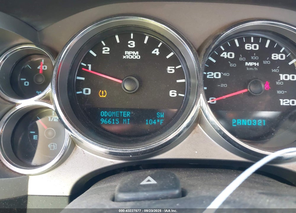 2009 CHEVROLET SILVERADO 1500 LT VIN: 1GCEC29039Z203193