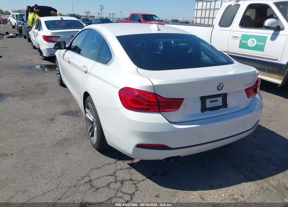 2018 BMW 4 SERIES VIN: WBA4J1C51JBG79195