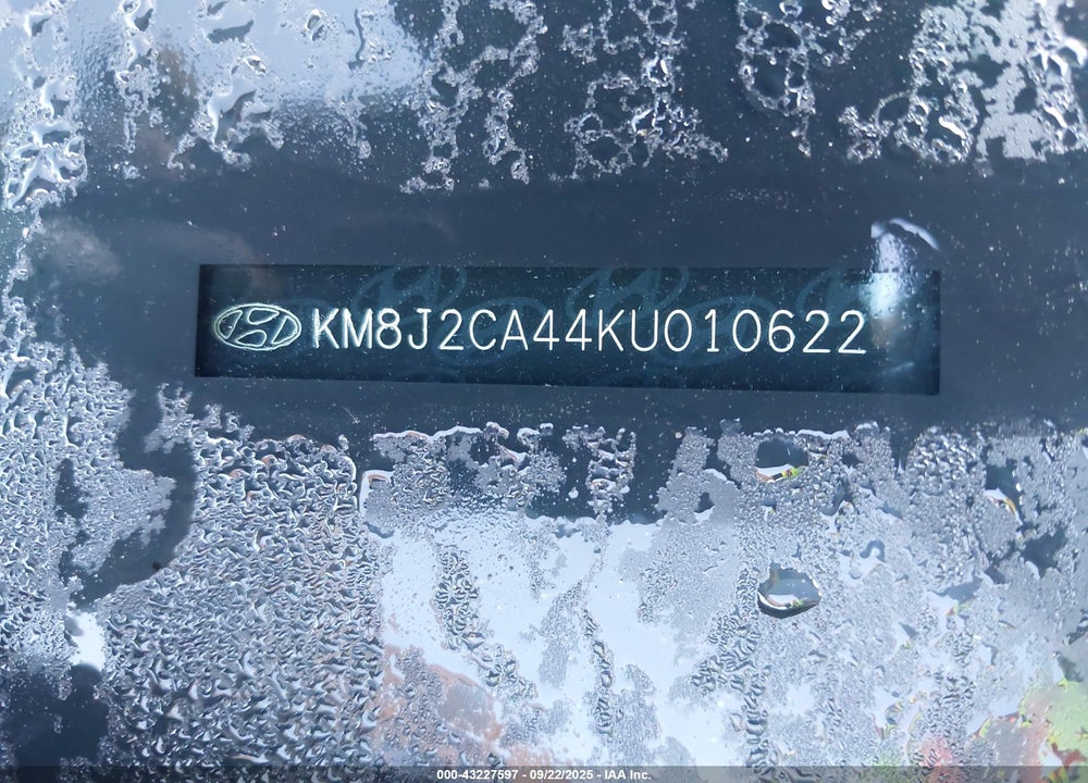 2019 HYUNDAI TUCSON VIN: KM8J2CA44KU010622