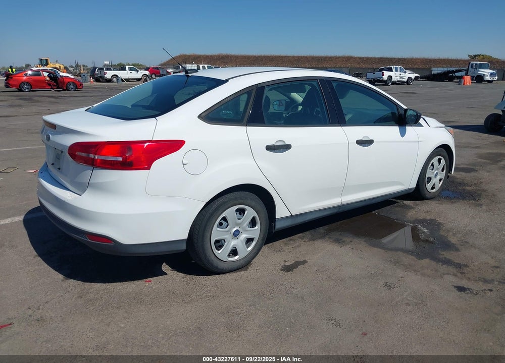 2017 FORD FOCUS S VIN: 1FADP3E2XHL277764