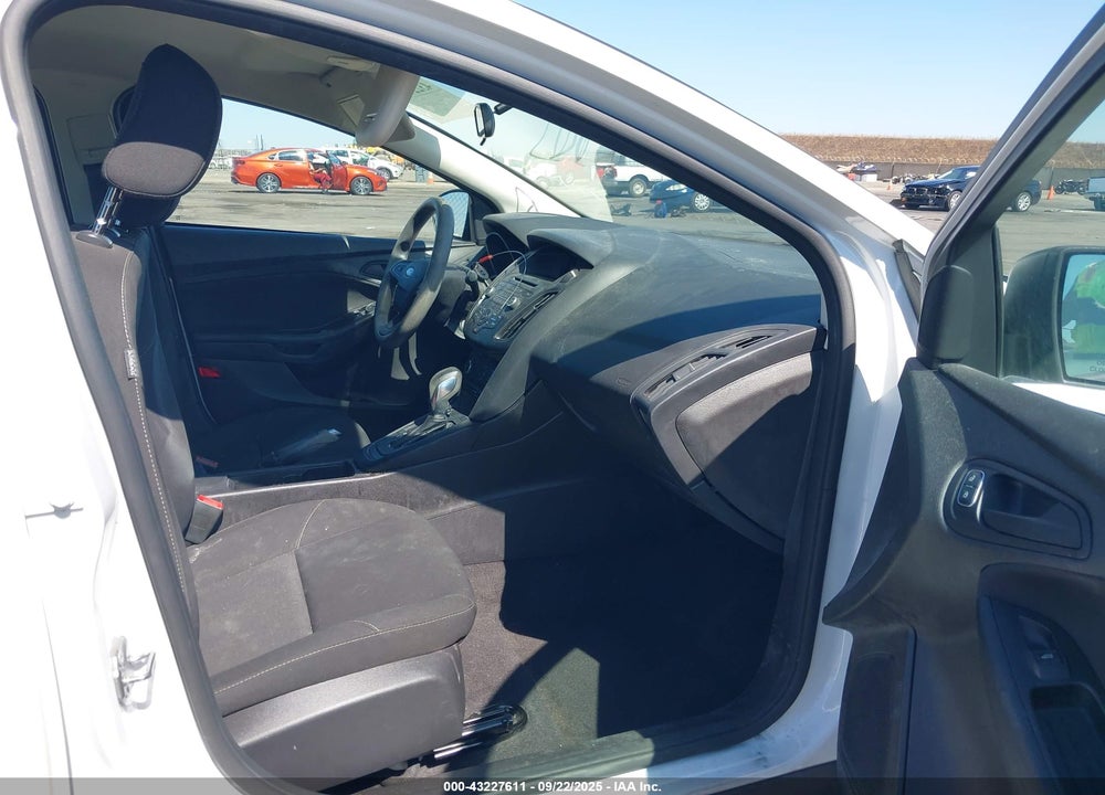 2017 FORD FOCUS S VIN: 1FADP3E2XHL277764