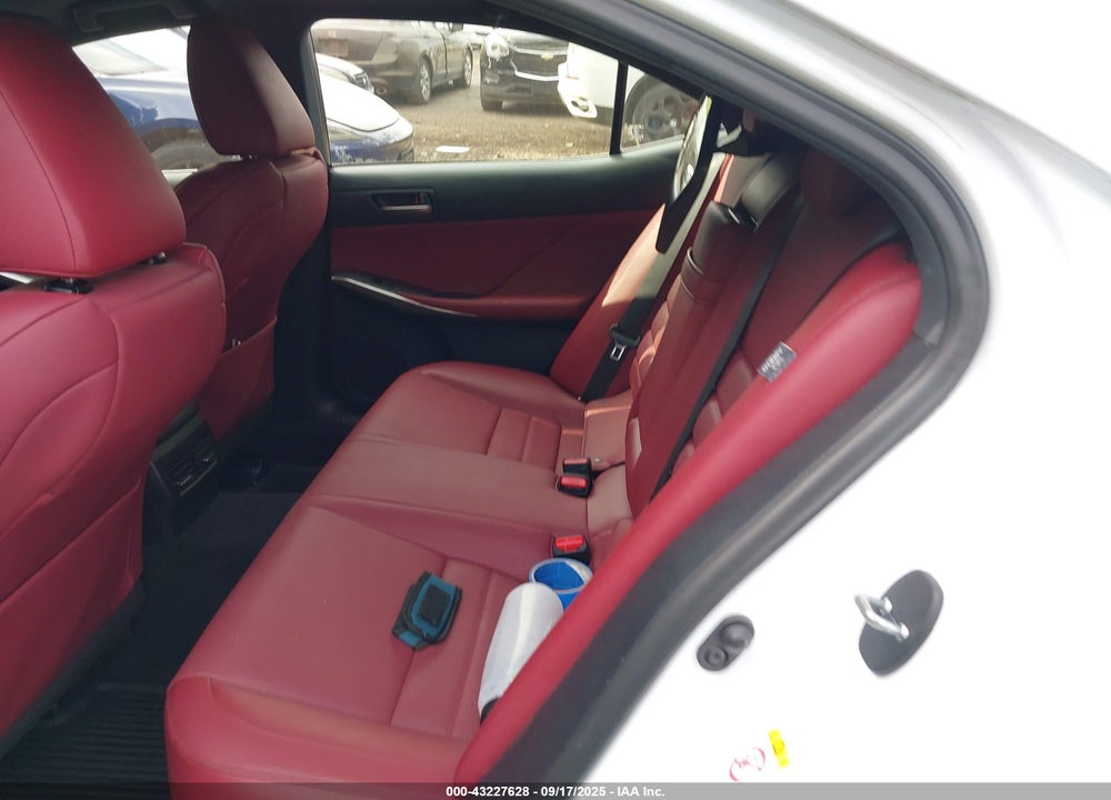 2017 LEXUS IS 300 VIN: JTHCM1D26H5024089