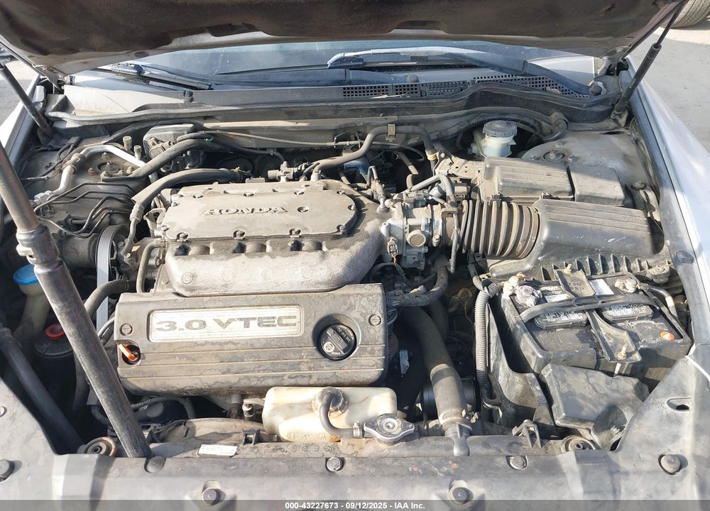 2007 HONDA ACCORD 3.0 EX VIN: 1HGCM66547A104861