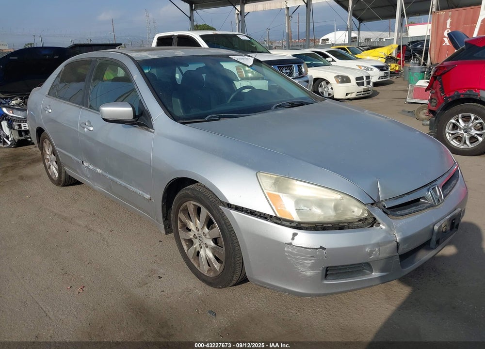 2007 HONDA ACCORD 3.0 EX VIN: 1HGCM66547A104861