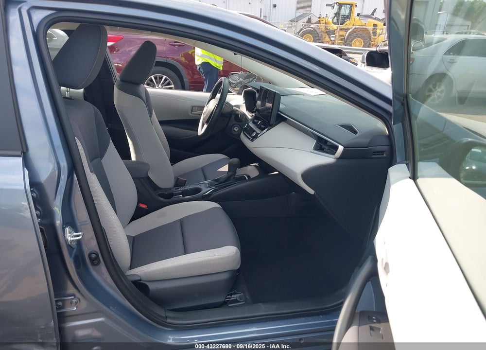 2024 TOYOTA COROLLA LE VIN: 5YFB4MDE1RP214525