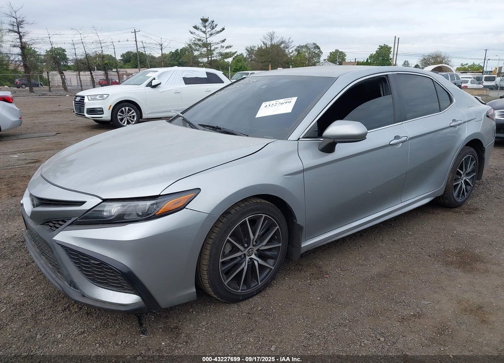 2021 TOYOTA CAMRY VIN: 4T1G11BK1MU023944
