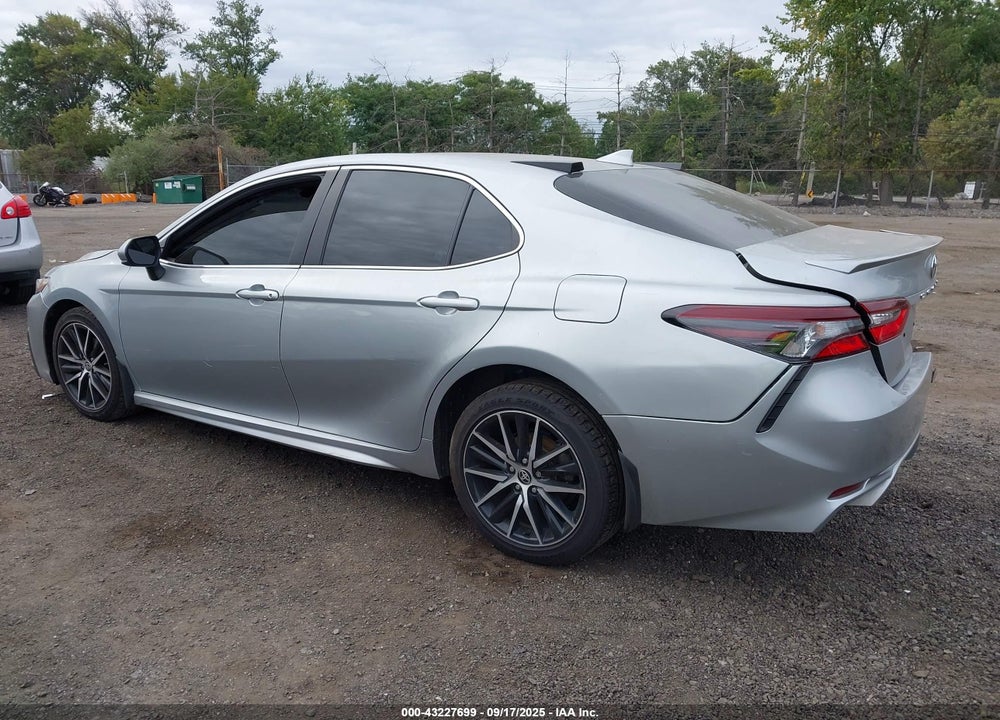 2021 TOYOTA CAMRY VIN: 4T1G11BK1MU023944