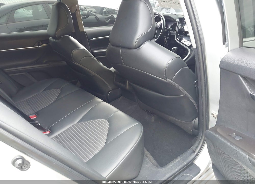 2021 TOYOTA CAMRY VIN: 4T1G11BK1MU023944