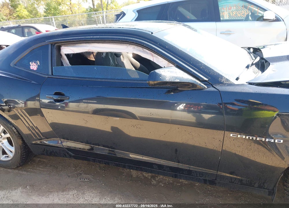 2015 CHEVROLET CAMARO VIN: 2G1FB1E33F9134327