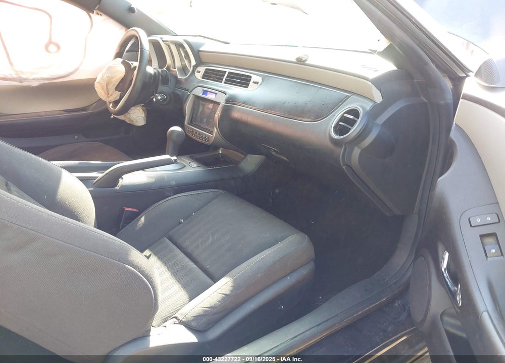 2015 CHEVROLET CAMARO VIN: 2G1FB1E33F9134327