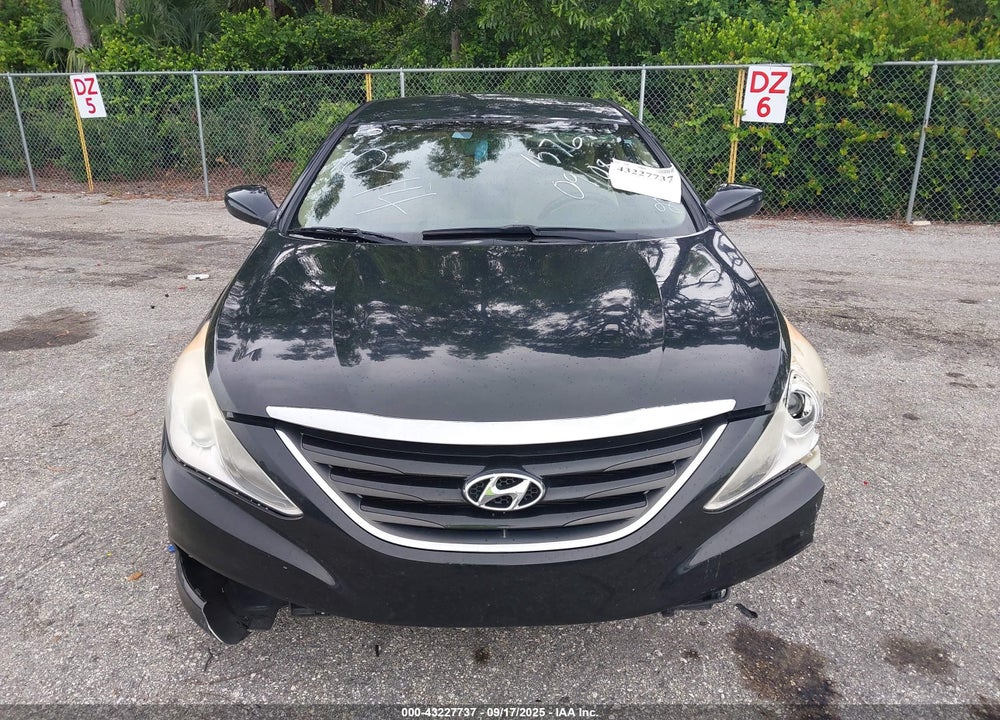 2014 HYUNDAI SONATA VIN: 5NPEB4AC6EH901576
