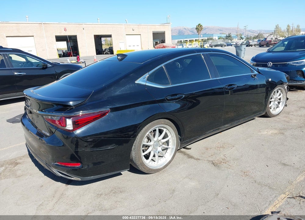 2019 LEXUS ES 350 F-SPORT VIN: 58ABZ1B11KU013494