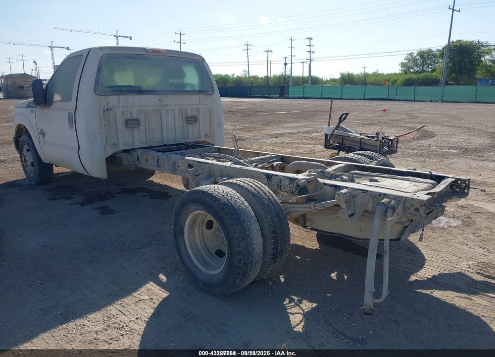 2013 FORD F-350 CHASSIS XL VIN: 1FDRF3GT6DEA18188