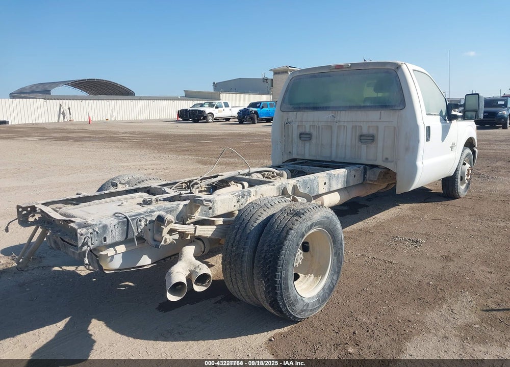2013 FORD F-350 CHASSIS XL VIN: 1FDRF3GT6DEA18188