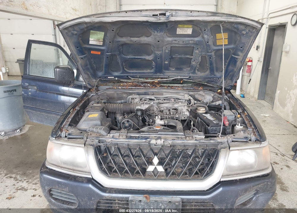2003 MITSUBISHI MONTERO SPORT XLS VIN: JA4MT31R53J601744