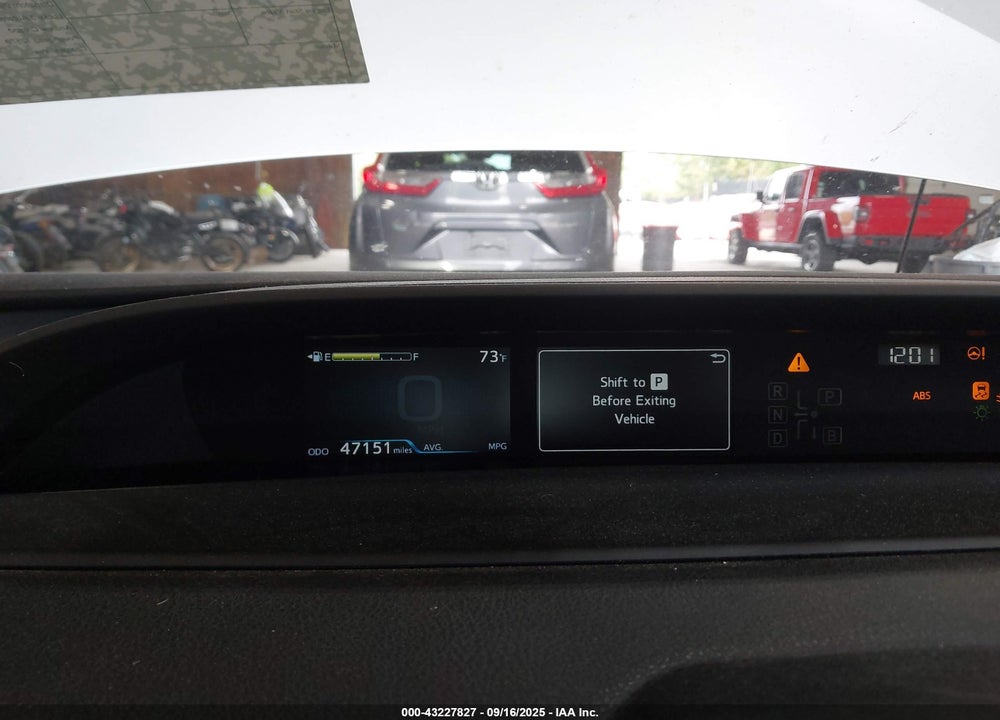 2021 TOYOTA PRIUS PRIME VIN: JTDKAMFP3M3166390