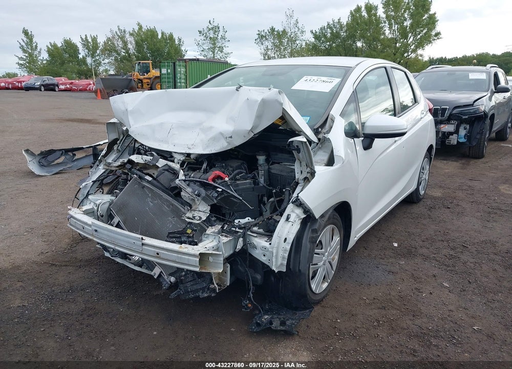 2019 HONDA FIT VIN: 3HGGK5H47KM716182
