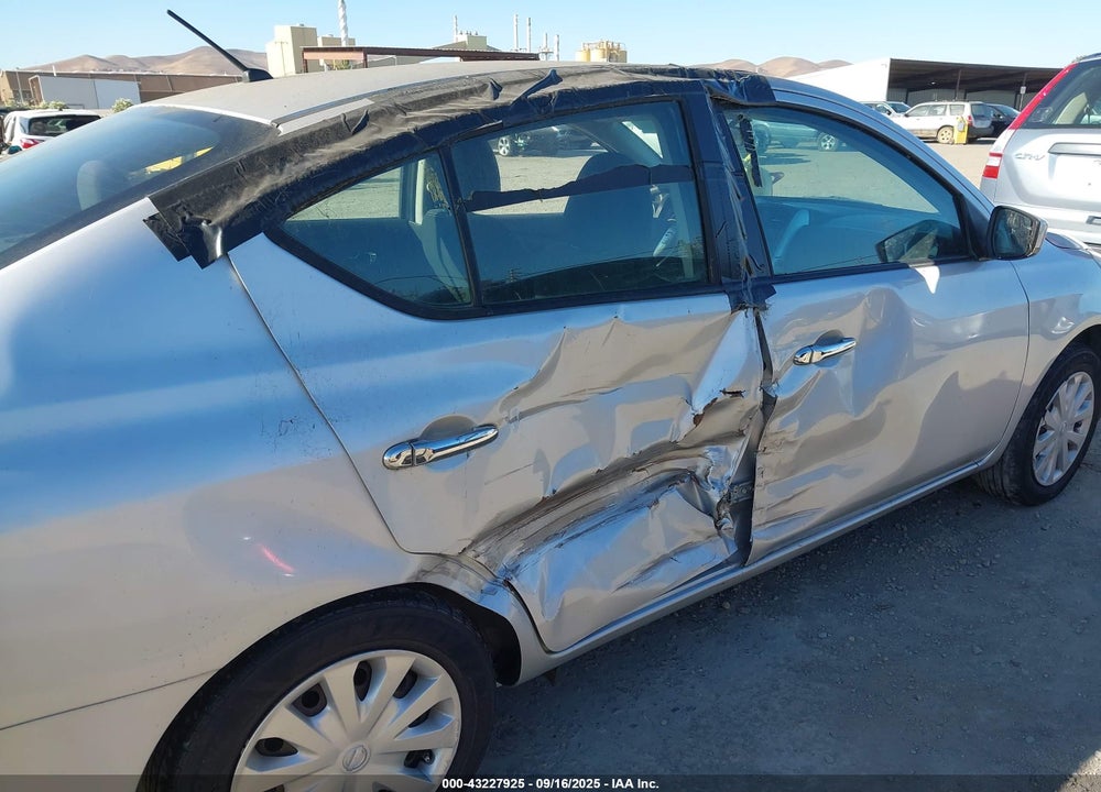 2016 NISSAN VERSA VIN: 3N1CN7AP1GL832269