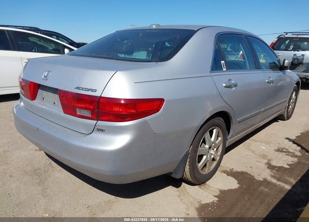 2005 HONDA ACCORD 3.0 EX VIN: 1HGCM66585A075393