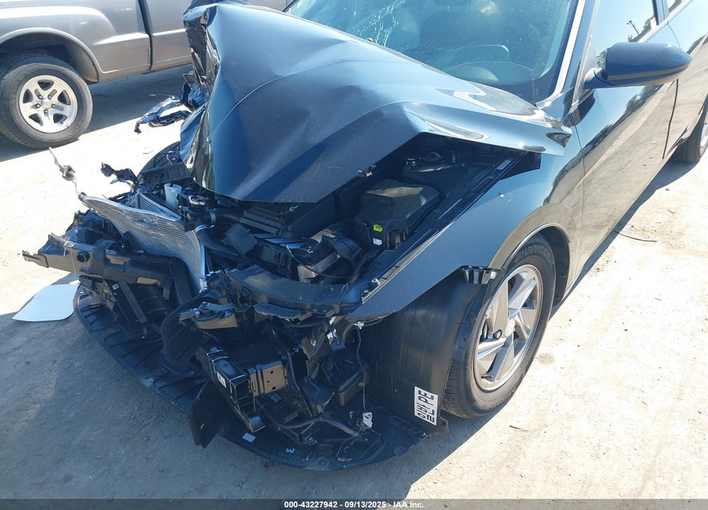2025 HYUNDAI ELANTRA SE VIN: KMHLL4DG9SU874339