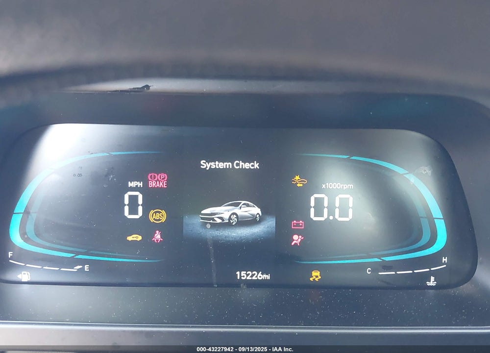 2025 HYUNDAI ELANTRA SE VIN: KMHLL4DG9SU874339