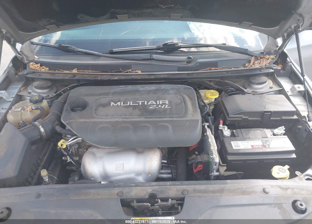 2016 CHRYSLER 200 VIN: 1C3CCCAB7GN182836