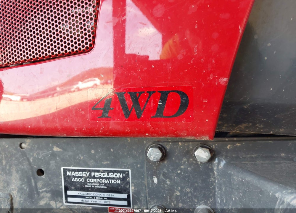 2022 MASSEY FERGUSON GC1723EL TRACTOR VIN: AG3MGC230NKR01387