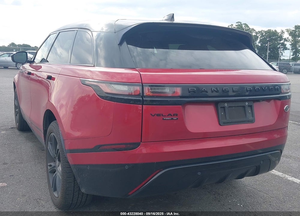 2018 LAND ROVER RANGE ROVER VELAR P250 SE R-DYNAMIC VIN: SALYL2RX5JA777977