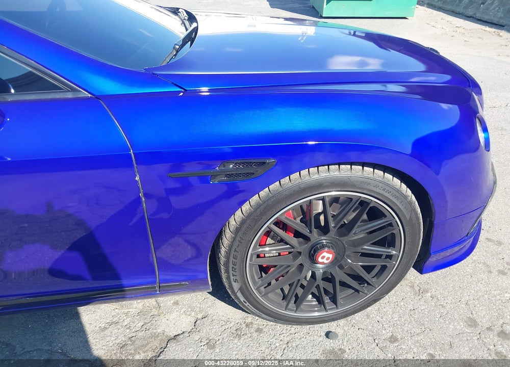 2013 BENTLEY CONTINENTAL VIN: SCBFT7ZA8DC082038
