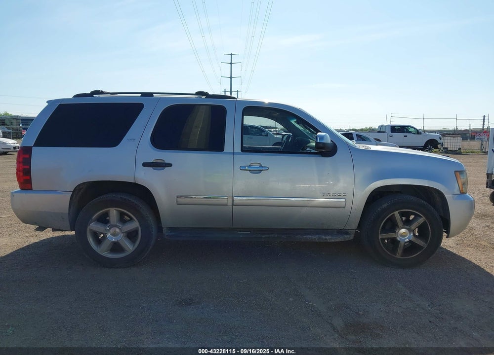 2010 CHEVROLET TAHOE VIN: 1GNUCCE01AR119487