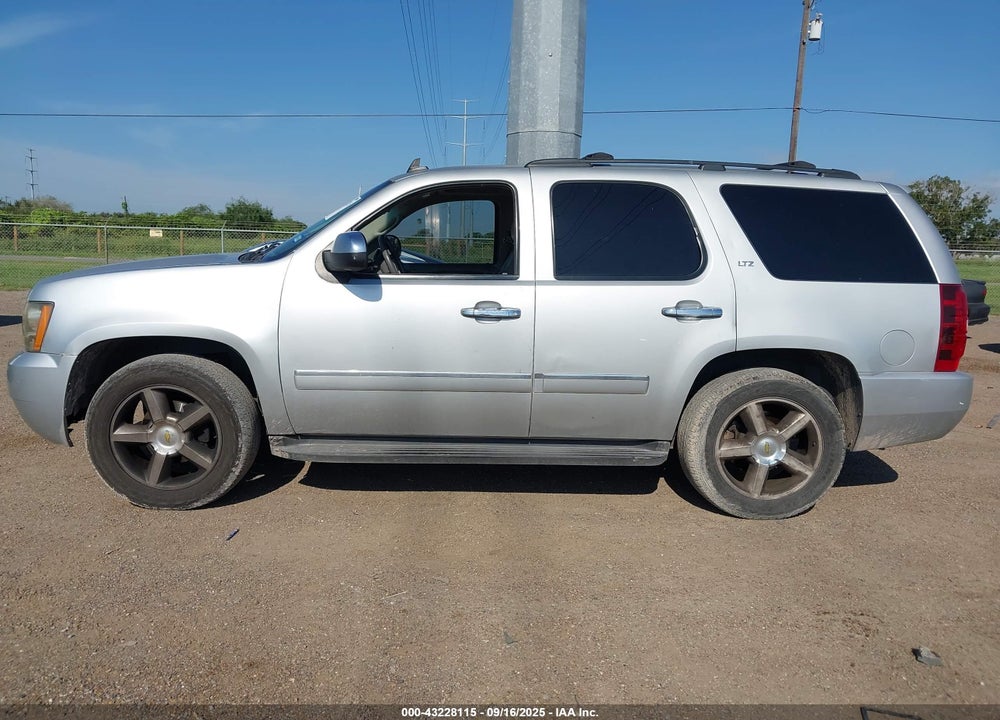 2010 CHEVROLET TAHOE VIN: 1GNUCCE01AR119487