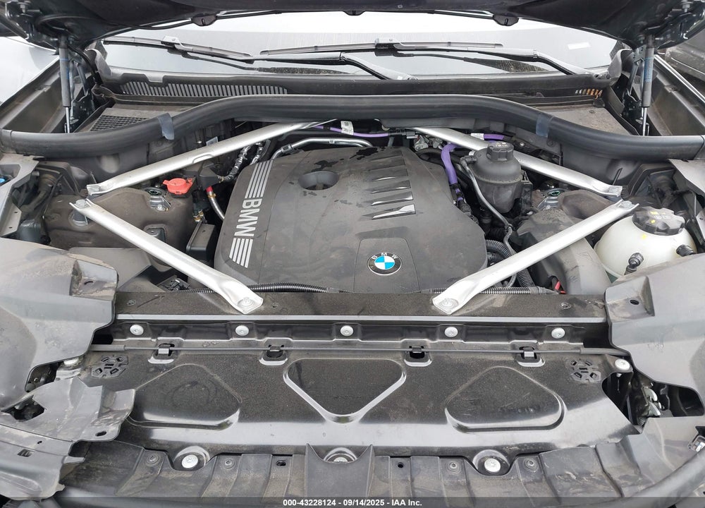 2025 BMW X7 VIN: 5UX23EM02S9X08416