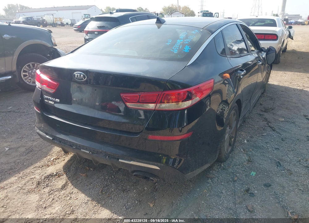 2020 KIA OPTIMA VIN: 5XXGT4L36LG410209