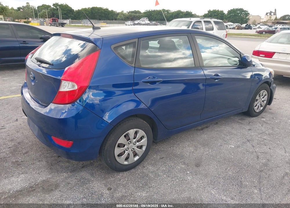 2016 HYUNDAI ACCENT SE VIN: KMHCT5AE1GU263463