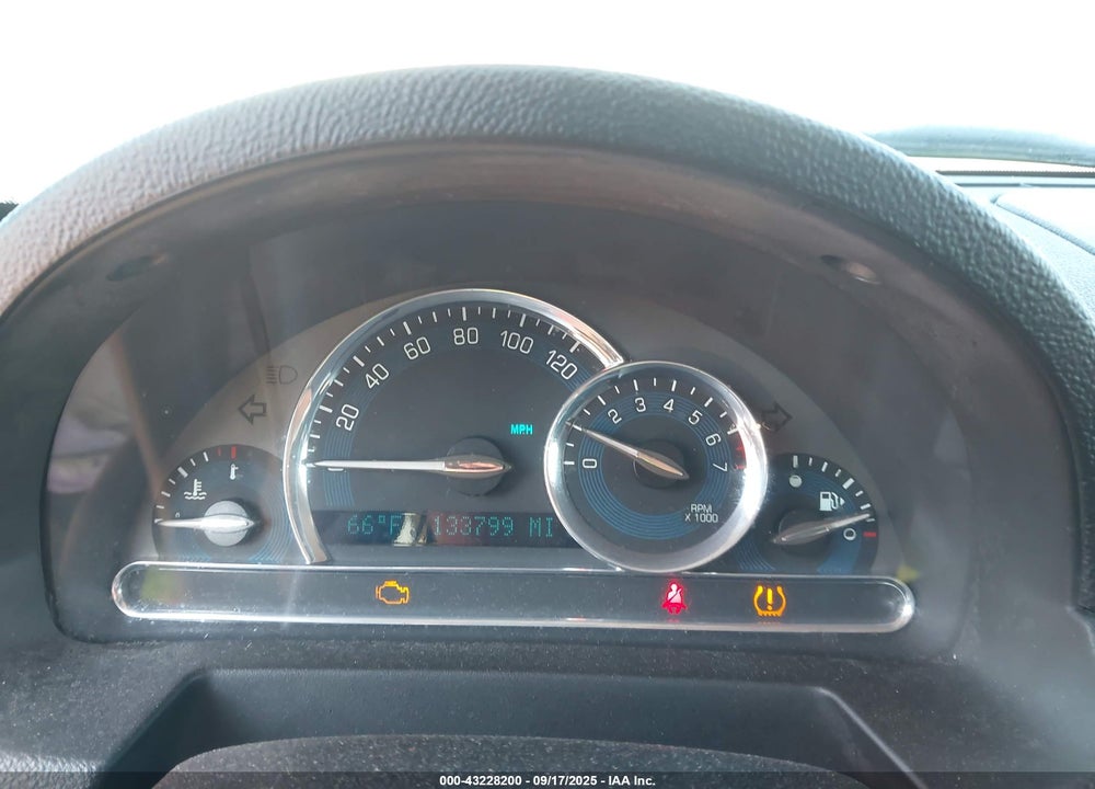 2008 CHEVROLET HHR LT VIN: 3GNCA23DX8S663429