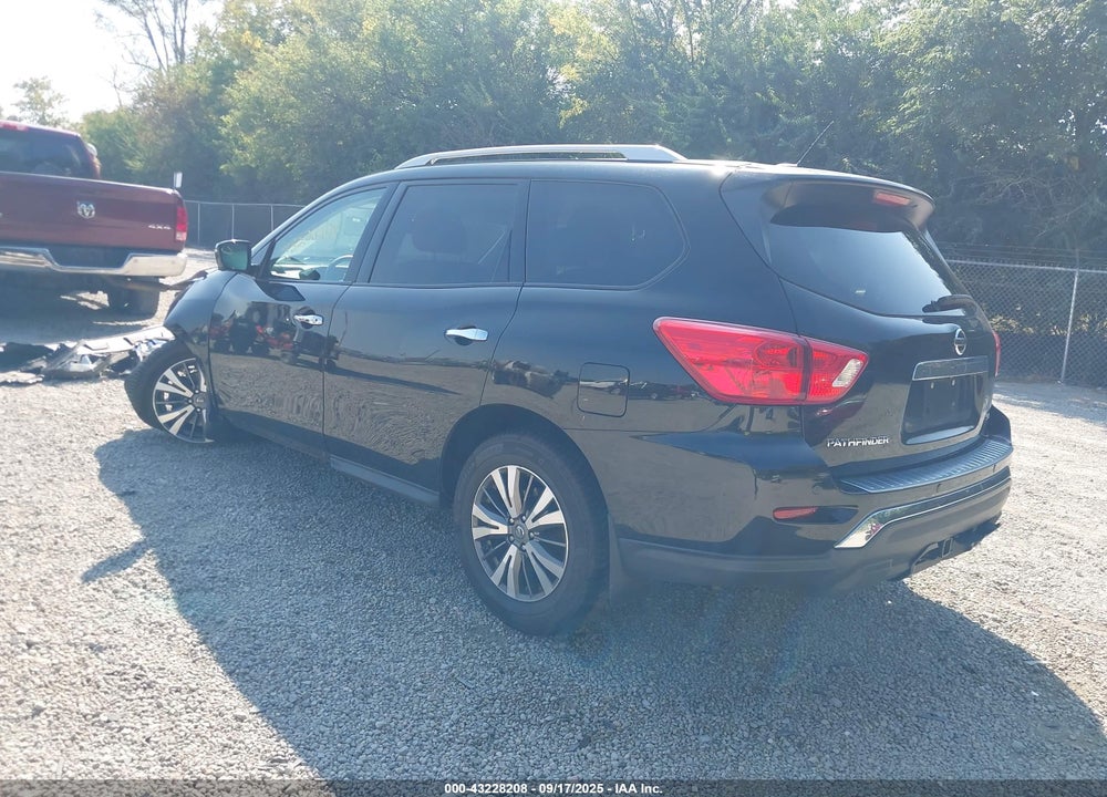 2017 NISSAN PATHFINDER VIN: 5N1DR2MN0HC693053