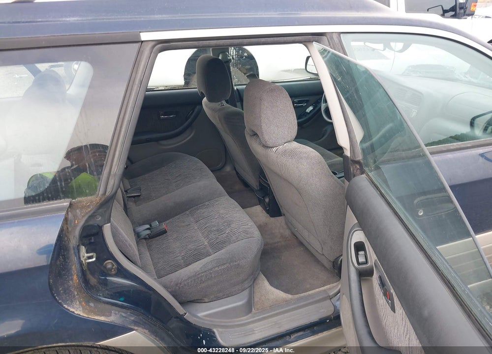 2000 SUBARU OUTBACK VIN: 4S3BH6654Y7624717