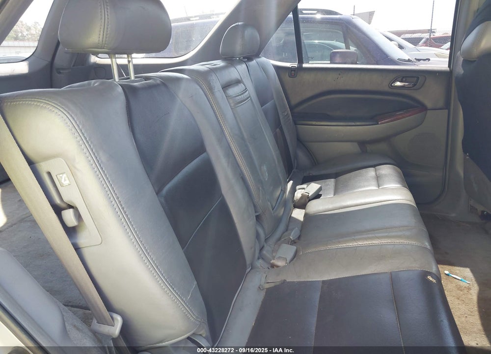 2004 ACURA MDX VIN: 2HNYD18624H512988