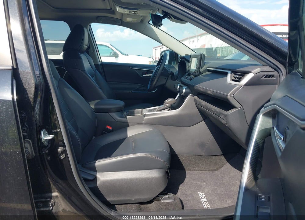 2020 TOYOTA RAV4 VIN: 2T3A1RFVXLC130233