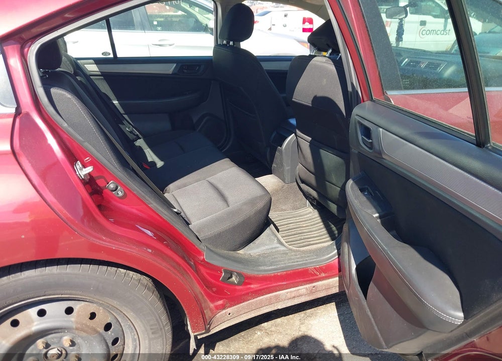 2015 SUBARU LEGACY 2.5I VIN: 4S3BNAA68F3010947