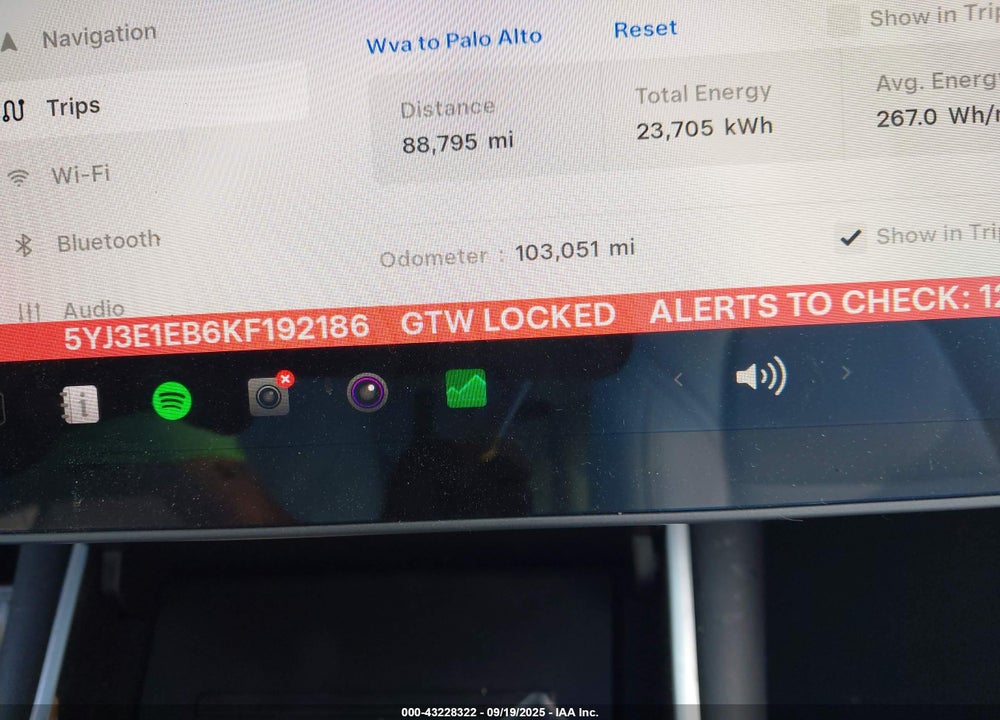 2019 TESLA MODEL 3 VIN: 5YJ3E1EB6KF192186