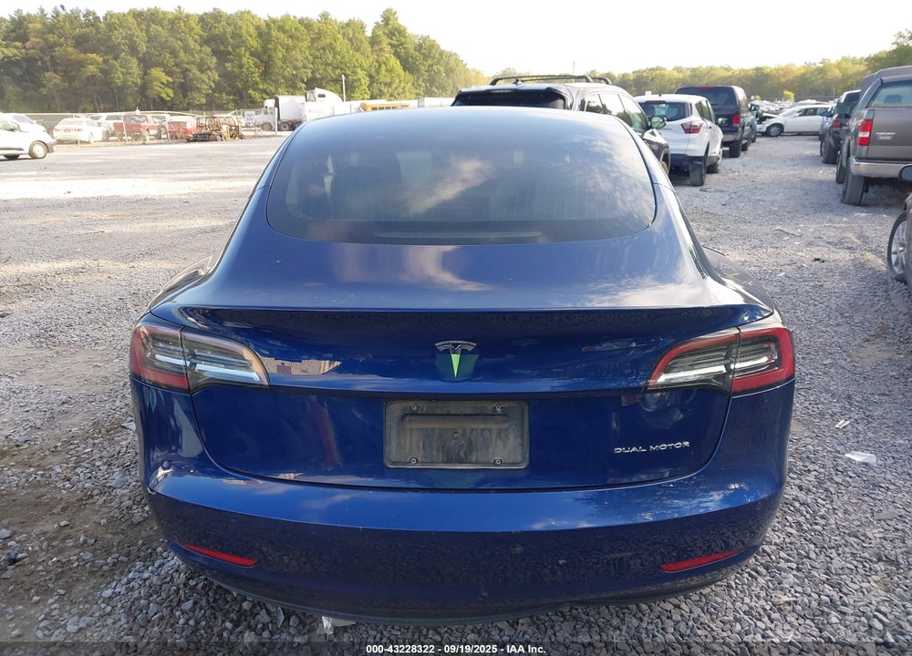 2019 TESLA MODEL 3 VIN: 5YJ3E1EB6KF192186