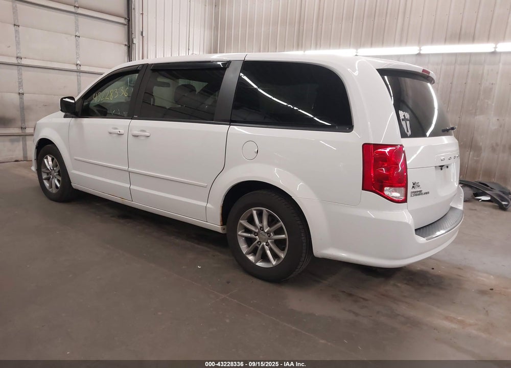 2014 DODGE GRAND CARAVAN R/T VIN: 2C4RDGEG1ER357341