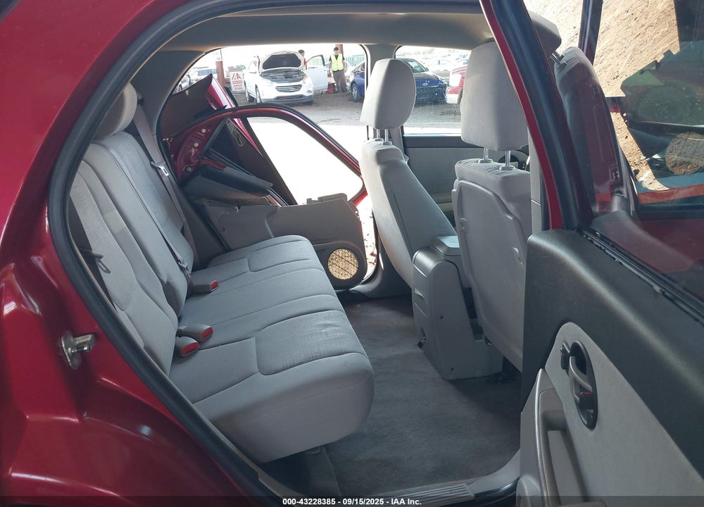 2005 CHEVROLET EQUINOX LS VIN: 2CNDL13F856188534