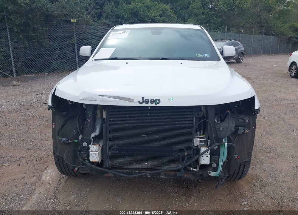 2015 JEEP GRAND CHEROKEE VIN: 1C4RJFAG4FC821872