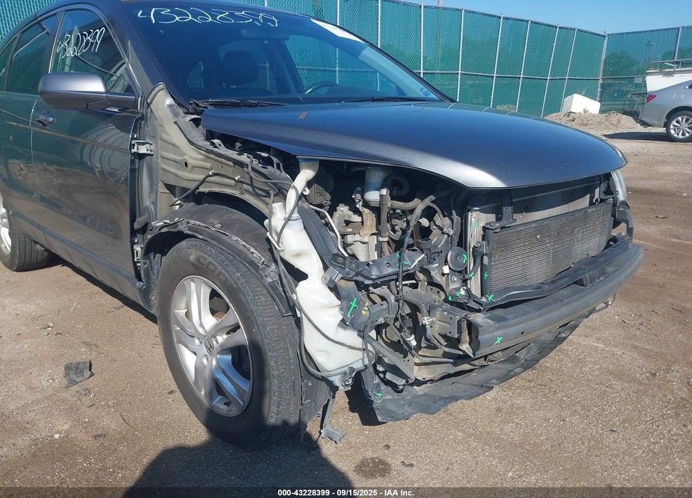 2011 HONDA CR-V VIN: 5J6RE4H70BL112567
