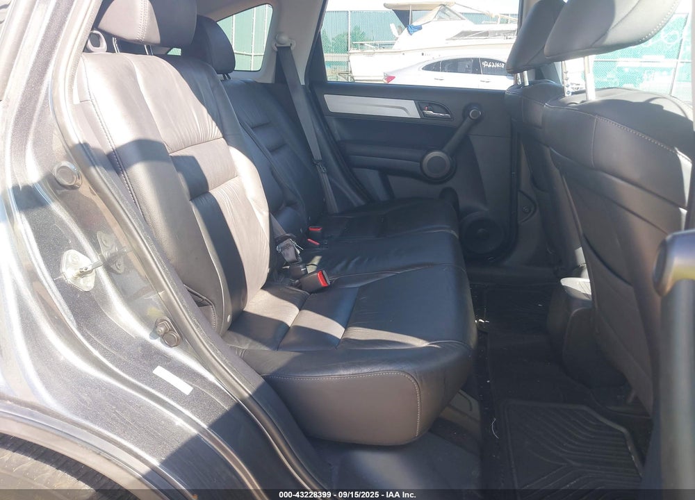 2011 HONDA CR-V VIN: 5J6RE4H70BL112567